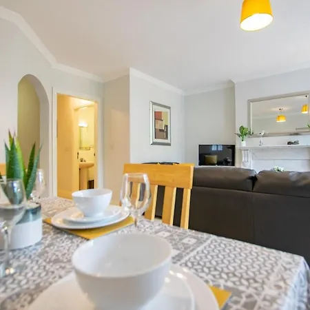 2 Bed By Shortstays Apartment Galway