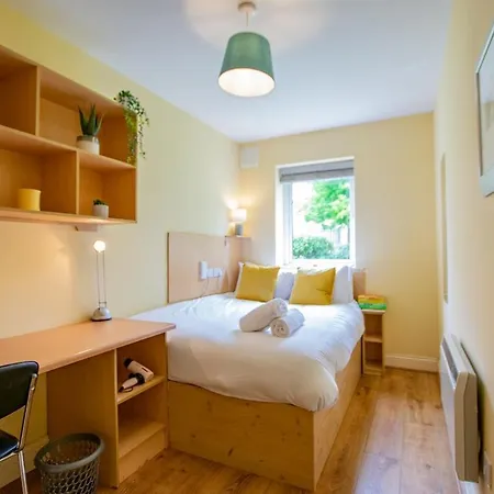2 Bed By Shortstays